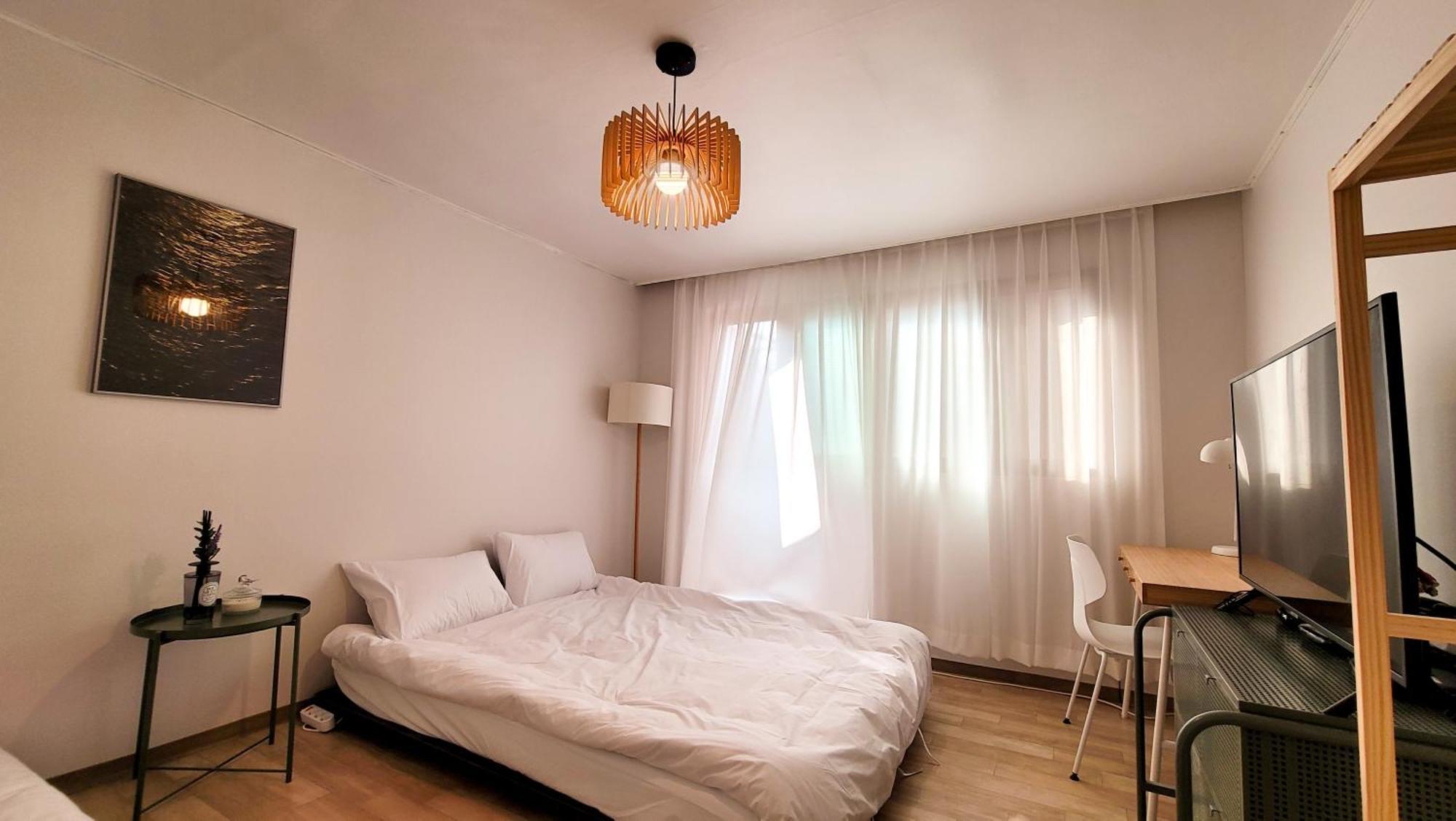Villa 3bed Memory In Seongsu Far From 5min Away Forest St Wangsimni St *